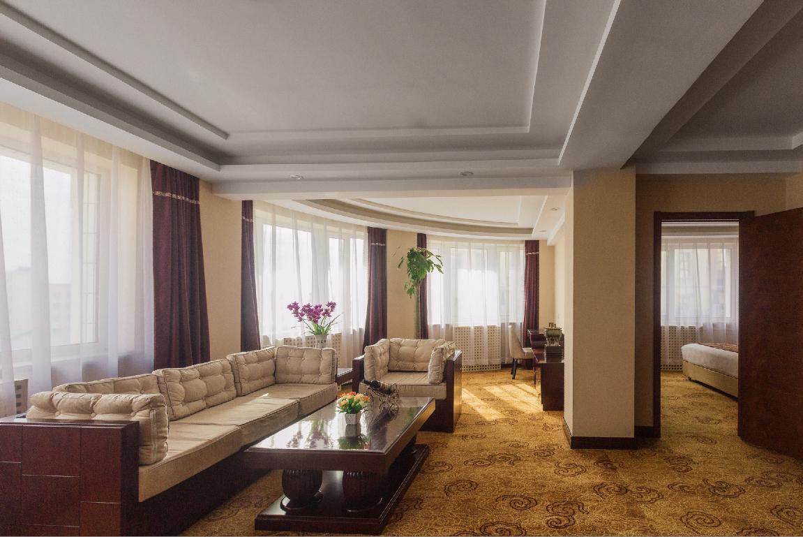 Beiguo Zhichun Business Hotel Manzhouli Εξωτερικό φωτογραφία